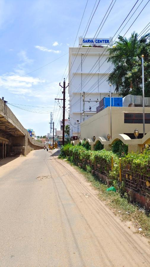 Hotel Rydham มทุราย ภายนอก รูปภาพ